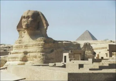 La tte du Sphinx reprsente :