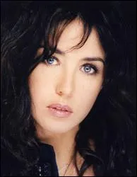 De quelle origine est Isabelle Adjani ?