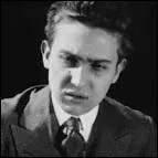 A quel ge est dcd Raymond Radiguet, auteur de romans psychologiques, dont 'Le Daible au corps' ?