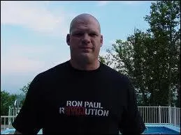 Quel est ce catcheur ?