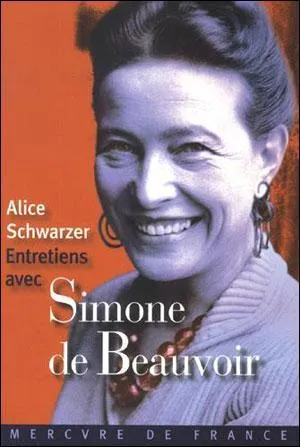 Qui a traduit les oeuvres de Simone de Beauvoir dans sa langue natale ?