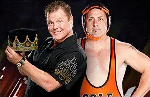 Michael Cole vs Jerry 'The King' Lawler : qui est le vainqueur ? (Kiss My Foot Match)