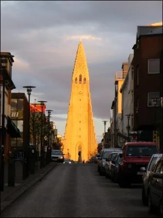 Quel dcalage horaire y a-t-il entre Paris et la capitale islandaise ?