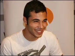 Roman est le fils adoptif