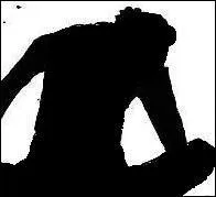  qui appartient cette ombre ?