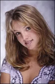 Quel est le premier disque de Britney Spears en 1999 ?