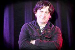 Quel est cet humoriste ?