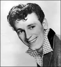 Quelle chanson de Gene Vincent fut reprise par une multitude d'artistes dans le monde ?