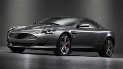 Quel est le modle de cette Aston Martin ?