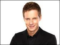 Qui co-prsente les Anges ?