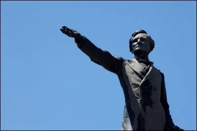 Quelle est la statue la plus grande des États-Unis ?