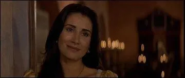 Comment s'appelait la mre d'Elena ?