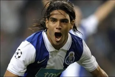 Auteur du tripl Championnat-Coupe-Europa League, le FC Porto aura effectu une saison parfaite. Et rvl cet avant-centre, auteur de 17 buts cette saison en coupe d'Europe