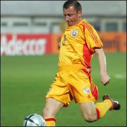 L'Otelul Galati a remport le premier titre de champion de Roumanie de son histoire. L'quipe est coache par une lgende du football roumain, ce milieu dfensif aux 134 matchs internationaux