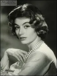 Quelle est cette actrice ?