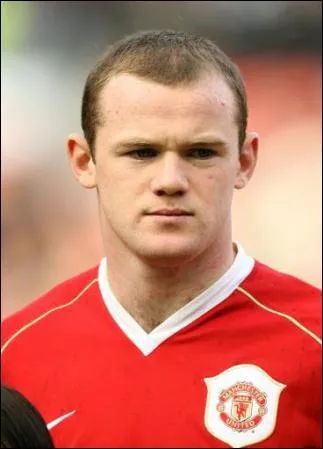 Quel est cet attaquant anglais ?