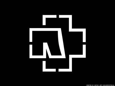 Qui chante  Du Hast  ?