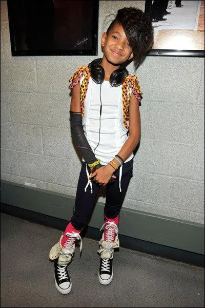 Comment s'appelle sa petite soeur ?