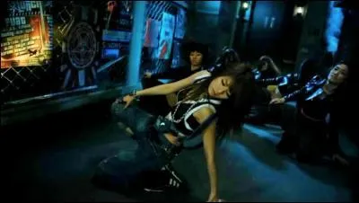 Qui a chant avec Hyun A [4minute] ?