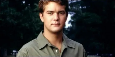 Quel acteur joue le rôle de Pacey Witter dans "Dawson" ?