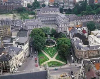 Pour les antiquaires :