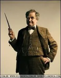 Je joue le rle d'Horace Slughorn. Je suis :