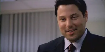 Comment s'appelle l'acteur qui interprète le rôle d'Eric Weiss dans "Alias" ?