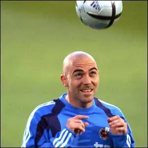 A quel poste jouait-il ?