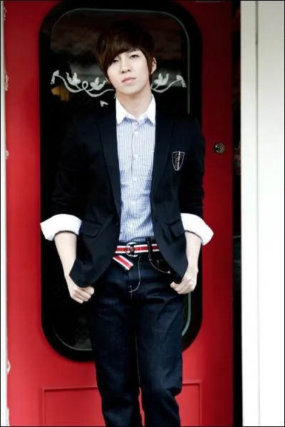 Qui est le leader du groupe ?