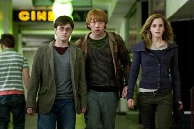 Qui a crit 'Harry Potter' ?