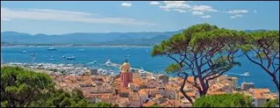 Quel est l'endroit le plus photographié de Saint-Tropez d'après la mairie ?