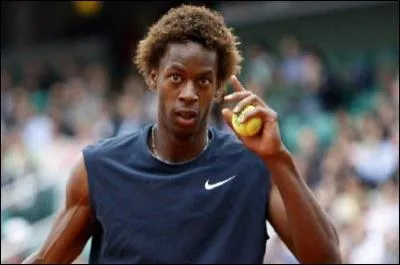 Qui est ce joueur de tennis ?