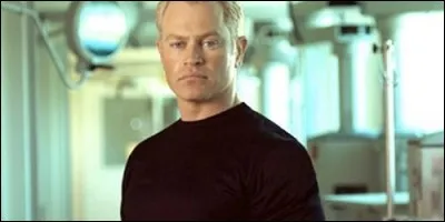 Dans quelle série Neal McDonough joue le rôle de Stephen Connor ?