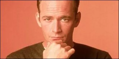 Dans quel soap-opera Luke Perry a interprété le rôle de Ned Bates ?