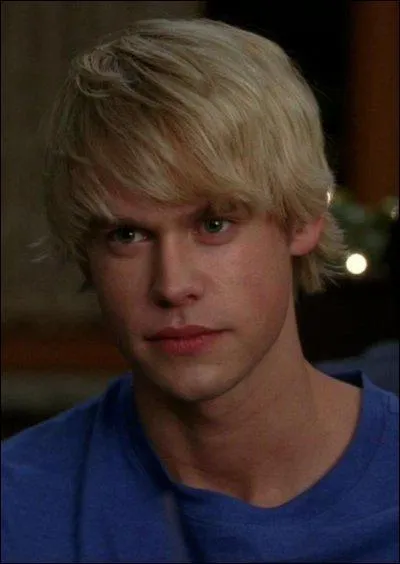 Il est le petit nouveau de la saison 2. Comment s'appelle-t-il ?