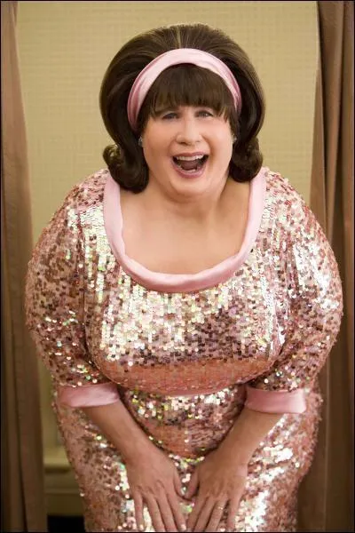 2007 : il joue Edna Turnblad .