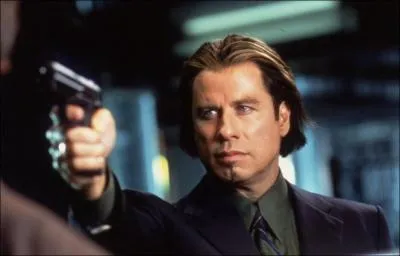 2001 : avec Halle Berry