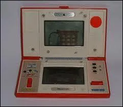 Quelle est cette console de chez Nintendo ?