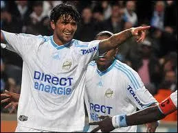 Avec combien de passes Lcho a-t-il termin la saison 2009-2010 meilleur passeur ?