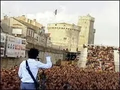 Quel animateur de radio est le crateur des Francofolies de La Rochelle ?