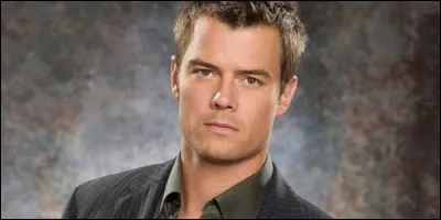 Comment s'appelle Josh Duhamel dans "Las Vegas" ?