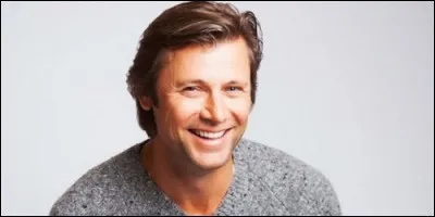 Dans quelle série Grant Show n'a-t-il pas joué ?