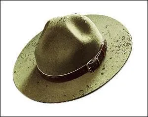 Le chapeau des scouts c'est ...