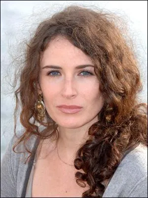 Elsa Lunghini - Avec qui chante-t-elle en duo 'Un roman d'amiti' en 1988 ?