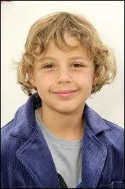 Comment s'appelle le fils de Booth ?