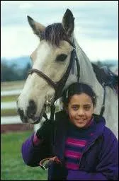 Comment s'appelle l'actrice qui joue Carole ?