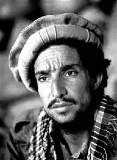 Juste avant les attentats du 11 septembre 2001, disparaissait le commandant Massoud en Afghanistan. Il était surnommé...