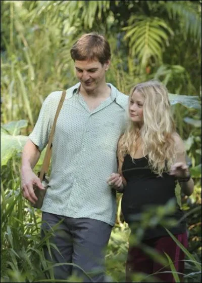 'Secret bien gard' : Qui aide Claire  faire une sance d'hypnose pour qu'elle se rappelle ce qui s'est pass durant son enlvement ?