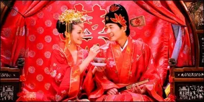 Lorsque qu'une chinoise porte des vêtements rouges, qu'est-ce cela signifie ?