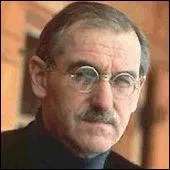 N le 23 juin 1910, ce dramaturge est l'auteur des pices 'Le Voyageur sans bagages', 'Antigone', 'L'Alouette'